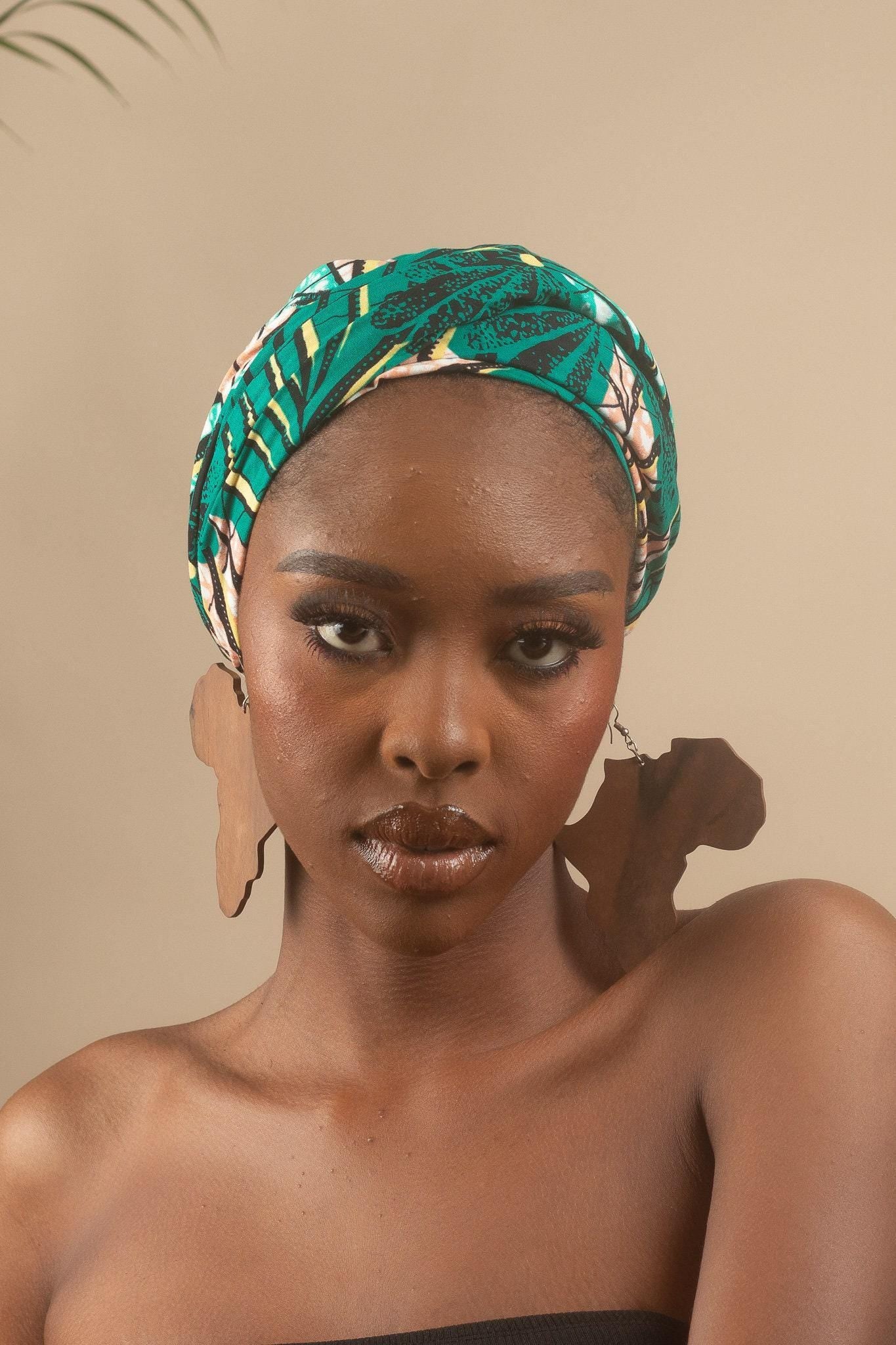 RAYOWA Ankara Head Wrap detail — handcrafted in Nigeria by Naborhi