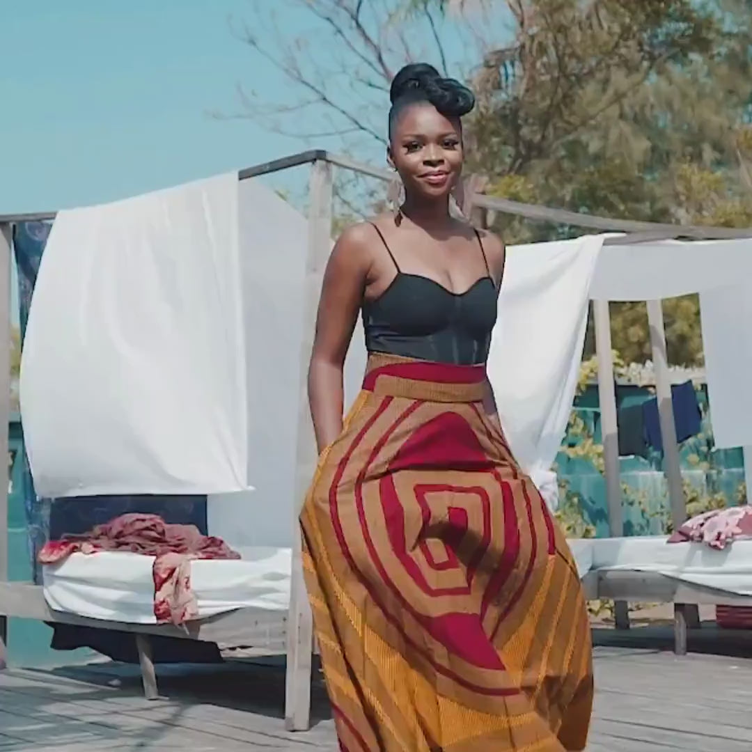 AKANNI Ankara Maxi Flared Skirt - Women — video by Naborhi